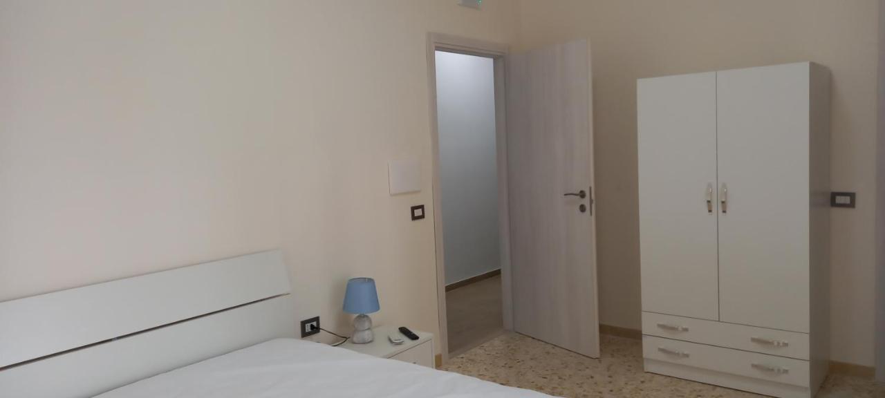Diana Bed and Breakfast Napels Buitenkant foto
